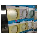 PALLET WITH MOEN MIRRORS CONDITIONS MAY VARY! CUSTOMER RETURNS SEE PICS!