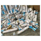 PALLET WITH MOEN TOWEL/TOILET HOLDERS DIFFERENT TYPES/DESIGNS! CUSTOMER RETURNS SEE PICS!