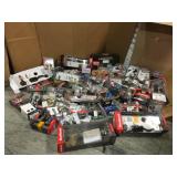 Gaylord Full of Door Hardware , assorted styles and conditions, some in like new condition some missing pcs review pictures