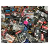 Gaylord Full of Door Hardware , assorted styles and conditions, some in like new condition some missing pcs review pictures