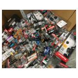 Gaylord Full of Door Hardware , assorted styles and conditions, some in like new condition some missing pcs review pictures