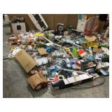 GAYLORD WITH ASSORTED PLUMBING/ ELECTRIC/ BATHROOM SUPPLIES! CUSTOMER RETURNS SEE PICS!