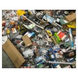 GAYLORD WITH ASSORTED PLUMBING/ ELECTRIC/ BATHROOM SUPPLIES! CUSTOMER RETURNS SEE PICS!