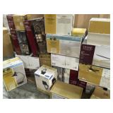 MIXED PALLET WITH ASSORTED HAMPTON BAY/ HOME DECOR COLLECTION CEILING FAN WITH LIGHT! DIFFERENT TYPES/MODELS! CUSTOMER RETURNS SEE PICS!