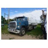 1994 Ford LT9000 With Finn 3500 Hydro Seeder Tank