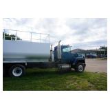 1994 Ford LT9000 With Finn 3500 Hydro Seeder Tank