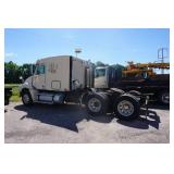 2007 Freightliner Columbia CL120 Sleeper Semi Tractor Truck