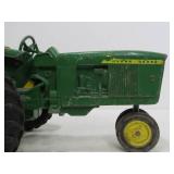 Diecast JOHN DEERE Tractors w/Trailers