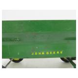 Diecast JOHN DEERE Tractors w/Trailers
