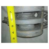 Double pulley with hook - excellent & huge.