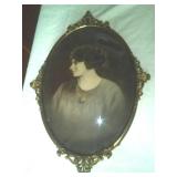 Convex oval picture frame & portrait  vintage