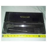 Brown & Sharpe caliper - precision