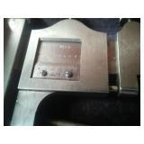 Brown & Sharpe caliper - precision