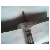 Lufkin depth gauge - precision in case.