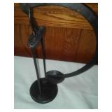 Cast & metal shifting moon!