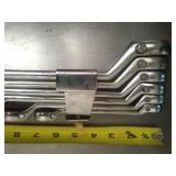 6 ratchet wrenches 12 sizes Pittsburgh.