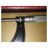 Starrett micrometer 4 inch in box.