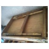 Portable Embalming table 24 x 18 x 8, gorgeous oak.