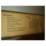 HDTV antenna - used in box.  still functions.