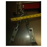 Heavy duty centering support lift