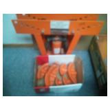 Hydraulic pipe bender with 6 attachments.