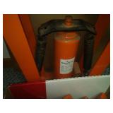 Hydraulic pipe bender with 6 attachments.