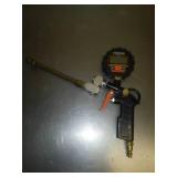 Freeman Pressure gauge