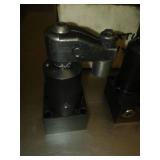 Hydraulic clamps & Screws.