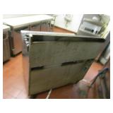 Southbend Gas 8 Burner Grill w/Dual Ovens 34"X49"X48"