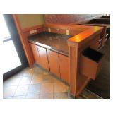 Carry Out Kiosk 67"X37"X49"