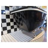 Bathtub Dessert Bar 54"X30"X25