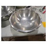 Large Lot of Baking Items