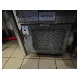 Perlick SS Ice Freezer w/Small Sink 24"X19"X36"