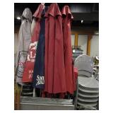 Outdoor Patio Seating (29) Chairs (5) Tables (7) Umbrellas