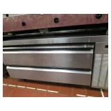 Gas Griddle w/Silver King Refrigerated Base 31"X50"X44"