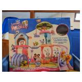 Littlest Pet Shops and Pets