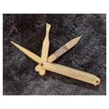 Vintage Bakelite Products and Kewtie Razor.