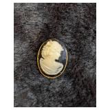 Cameo Brooches - Lot of 4