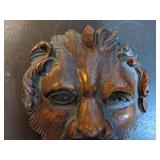 Wood Plaster Lion Head Plaque