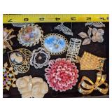 Mixture of Vintage and Newer Brooches many Signed