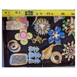 Mixture of Vintage and Newer Brooches many Signed
