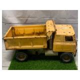 Ertl International Dump Truck 13" Long 