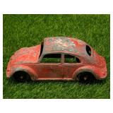 Vintage Tootsietoy VW Bug Metal 