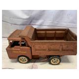Vintage Structo Dumper 11" Long 