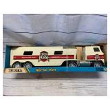 Ertl Pressed Steel Kentucky Horse Van With Box Rare  