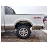 2006 Ford F-250 Crew Cab King Ranch (Short Box w/5th Wheel Hitch)