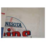 Minnesota Twins Collectibles - Bats, Hanky