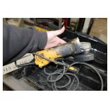 DeWalt Grinder 4-1/2" D28402  with Case