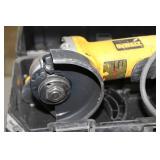 DeWalt Angle Grinder 4-1/2" D28402N  with Case