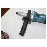 Makita Drill 1/4" GD0800C